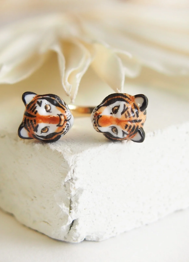 ANILLO TIGRES