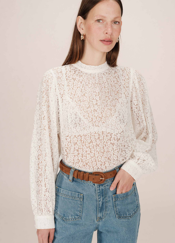 Blusa SICILIA bordada de encaje Grace & Mila IVOIRE | Moda sostenible europea
