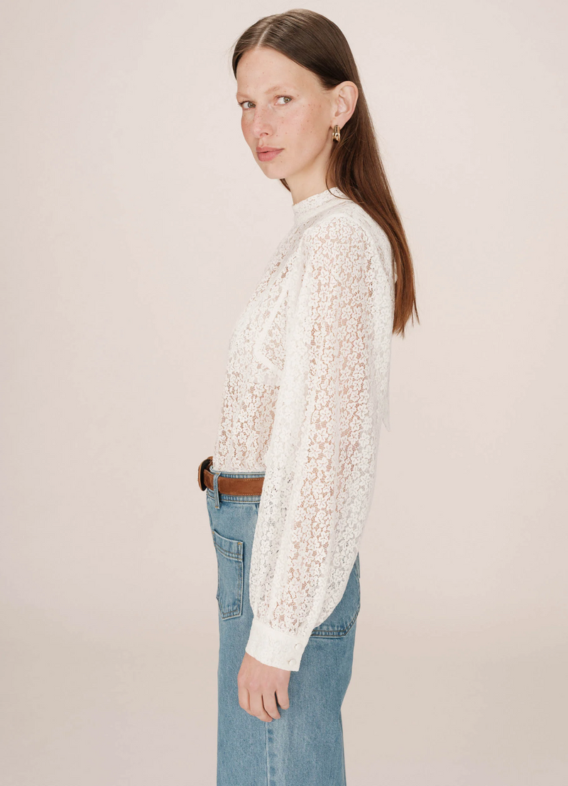 Blusa SICILIA bordada de encaje Grace & Mila IVOIRE | Moda sostenible europea