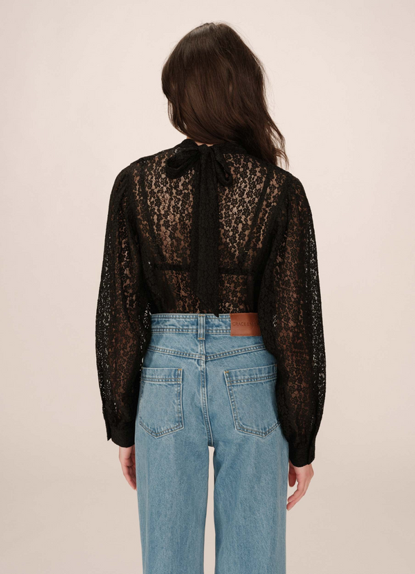 Blusa SICILIA bordada de encaje Grace & Mila NOIR | Moda sostenible europea