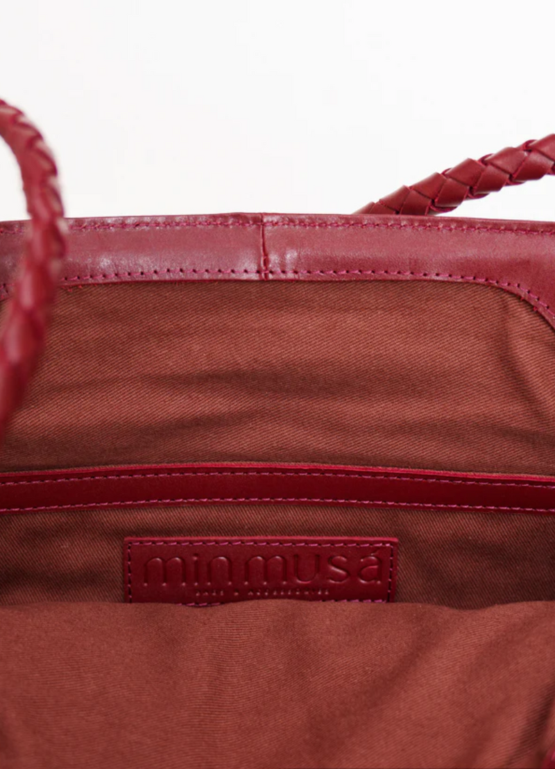 BUSTINA CHERRY