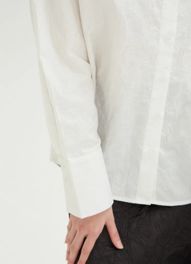 CAMISA GERRI LACES CRUDO