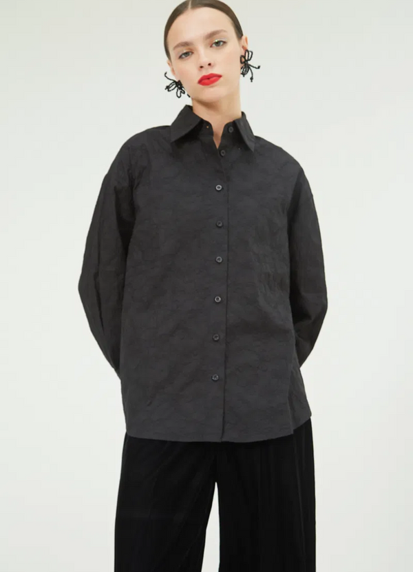 CAMISA GERRI LACES NEGRO