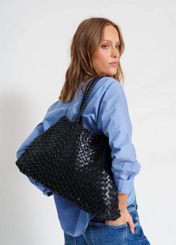INNOVIO BLACK