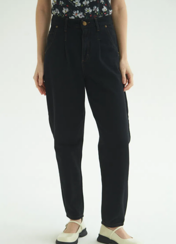 JEAN ADUT BLACK