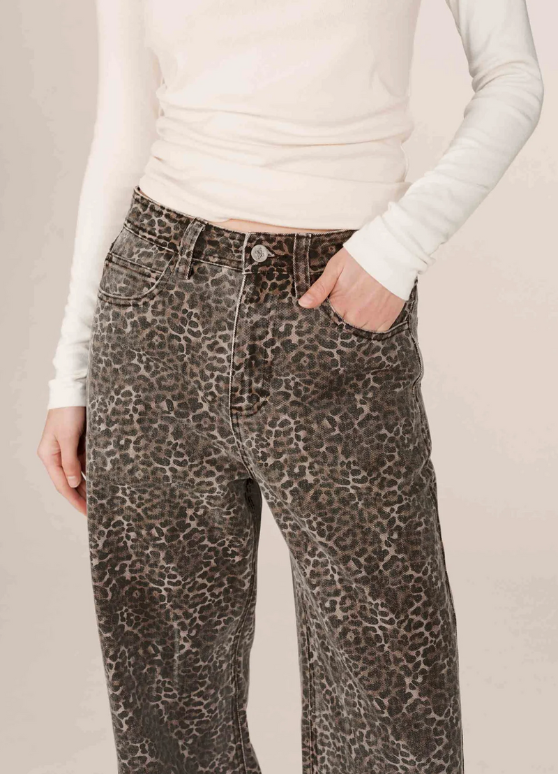 JEAN Socca PIERNA RECTA ESTAMPADO LEOPARDO