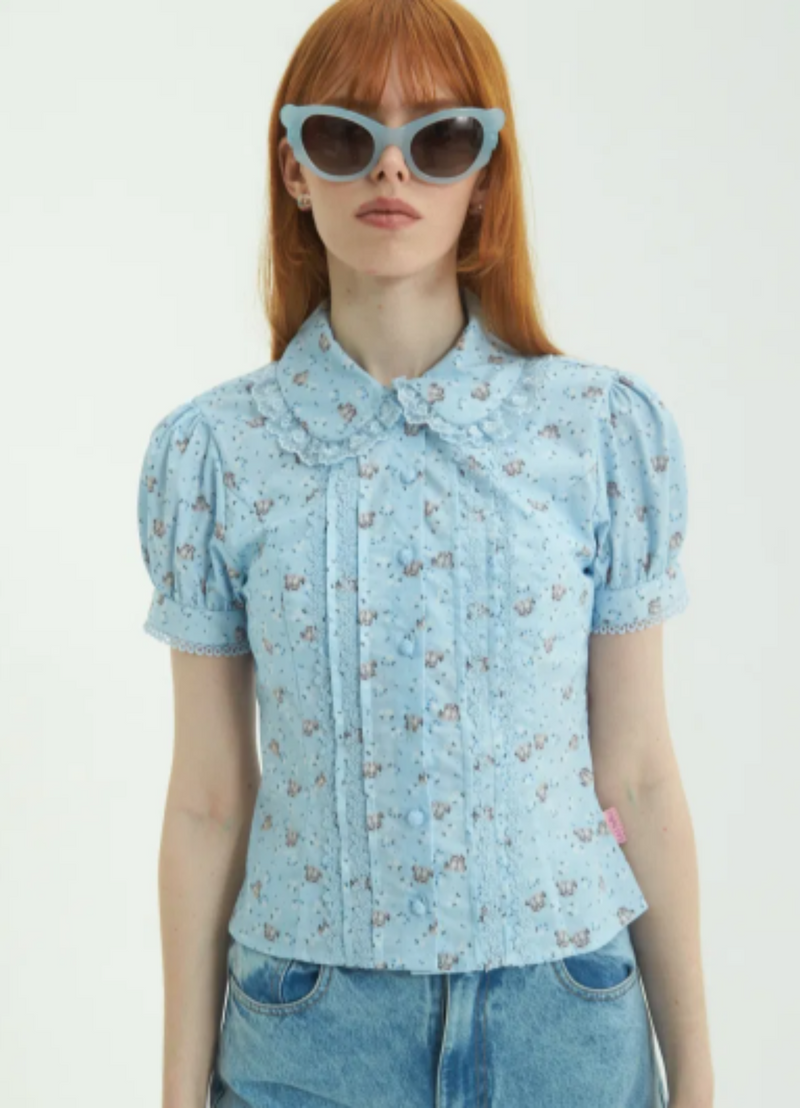 CAMISA BENNET LIBERTI MIAU CELESTE MANGA CORTA CON VOLANTES