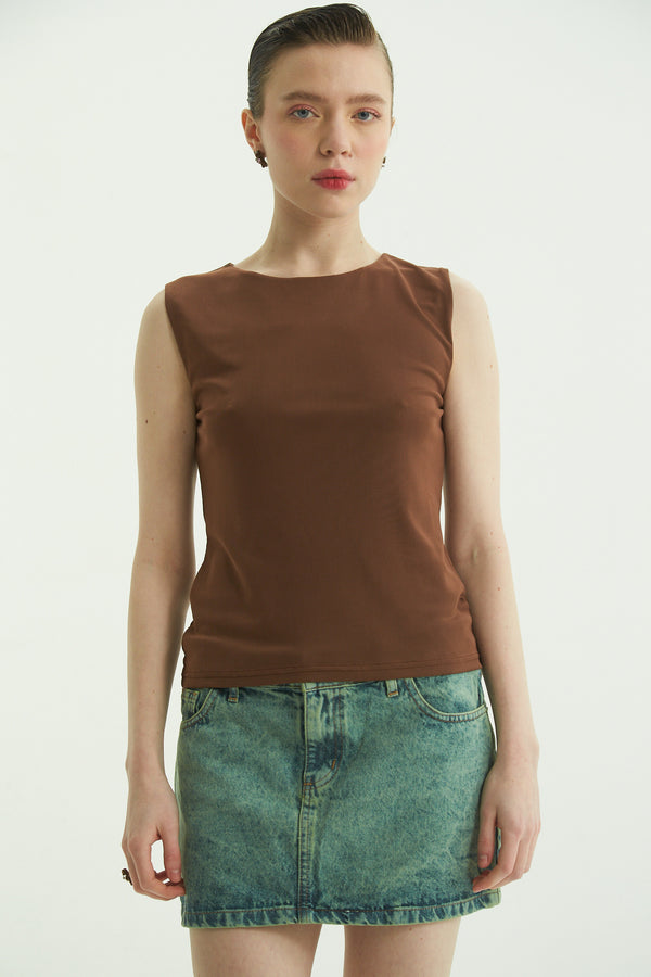 MUSCULOSA RINA MARRÓN