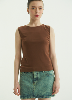 MUSCULOSA RINA MARRÓN