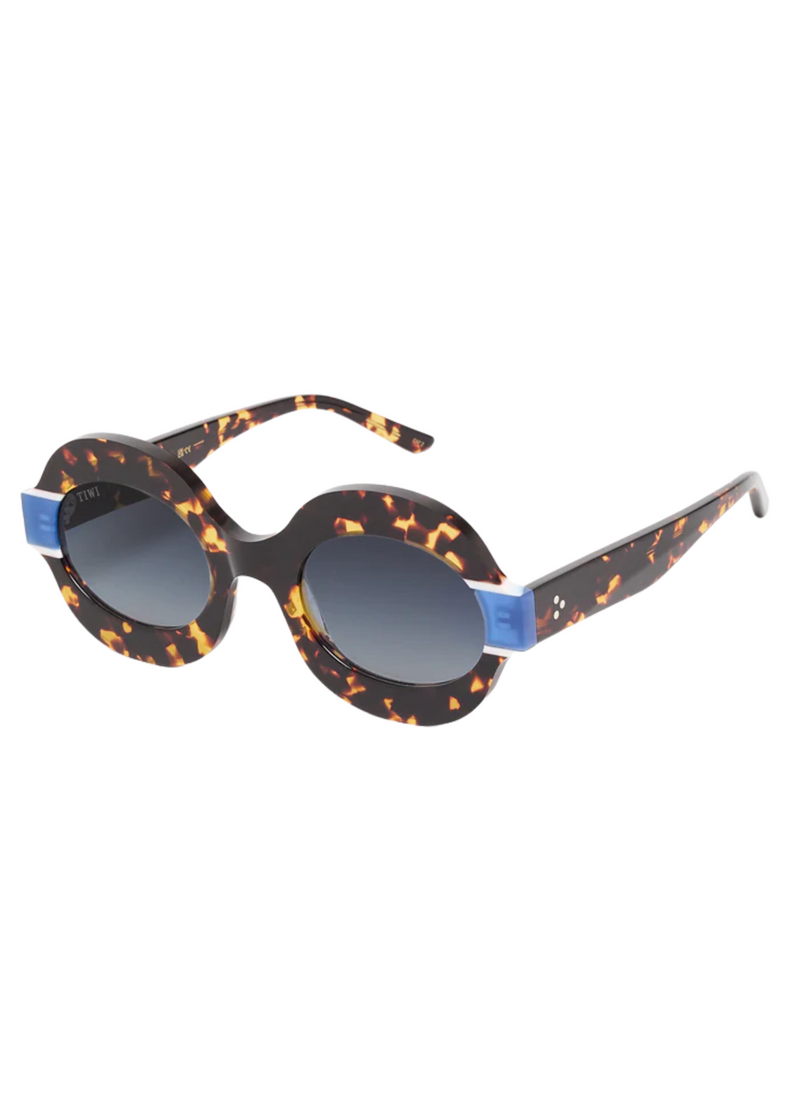 LECLUB LIMITED EDITION | PAOLA 880