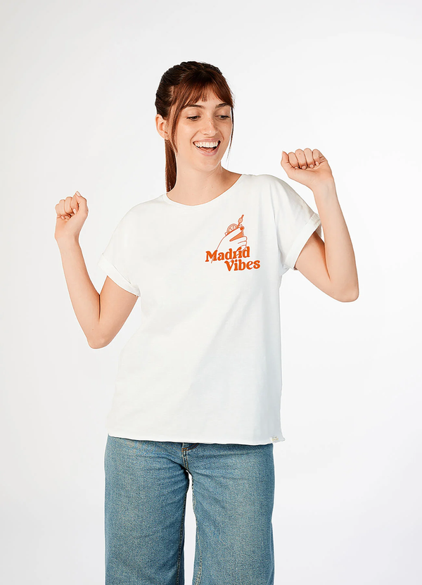 PRE-VENTA | Dear Tee · Polera Madrid Vibes –  100% algodón orgánico