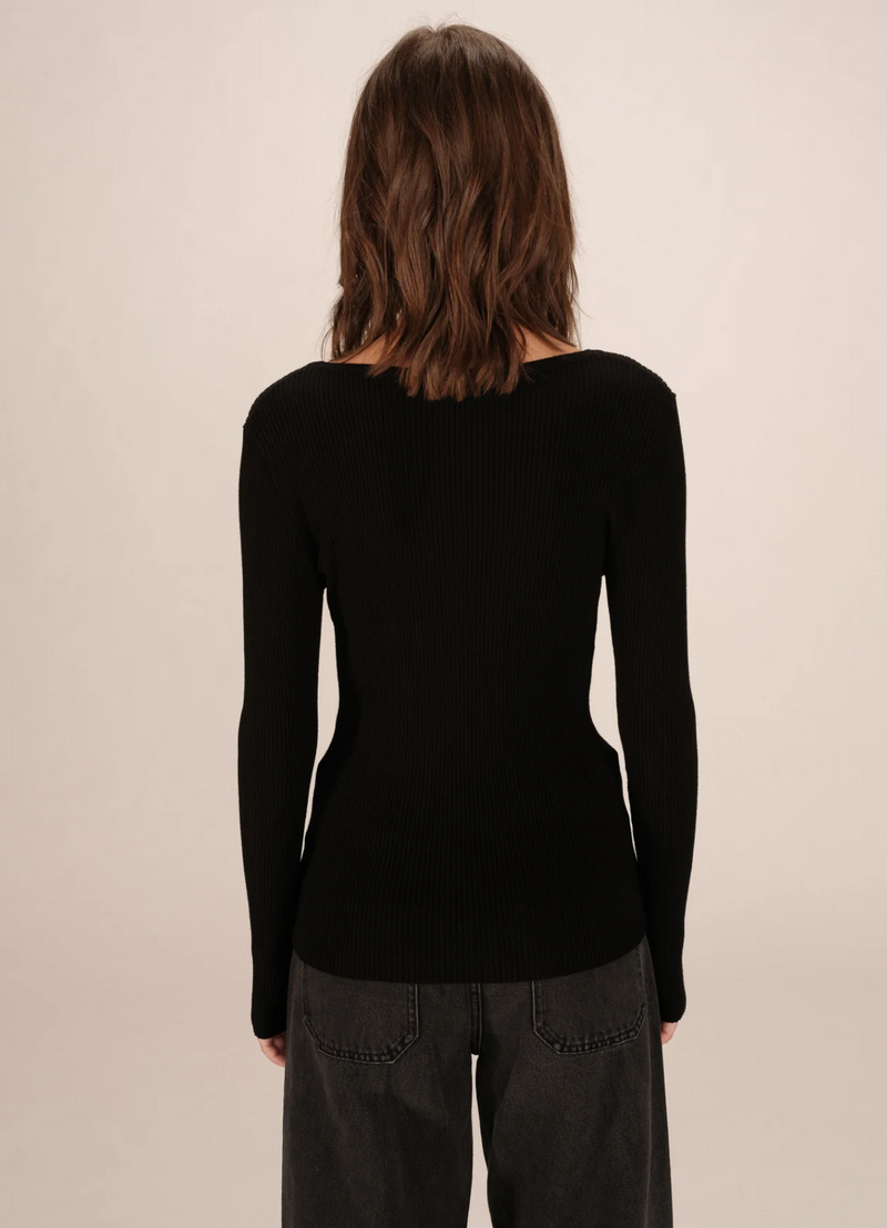 PULL SATURNINO NOIR MANGA LARGA