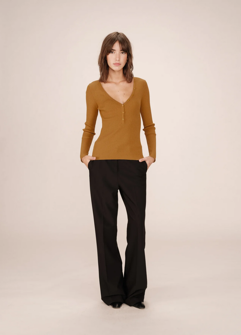 PULL SATURNINO OCRE MANGA LARGA