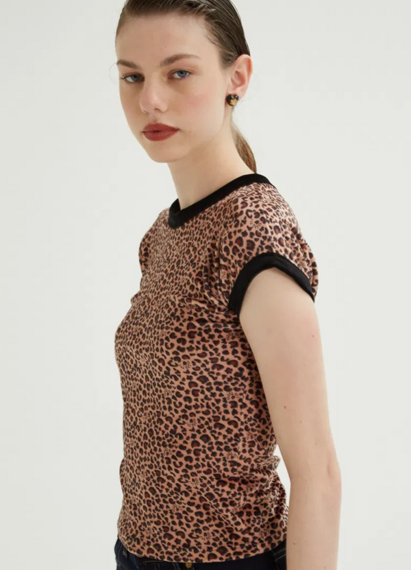 REMERA PLUSH ANIMAL PRINT